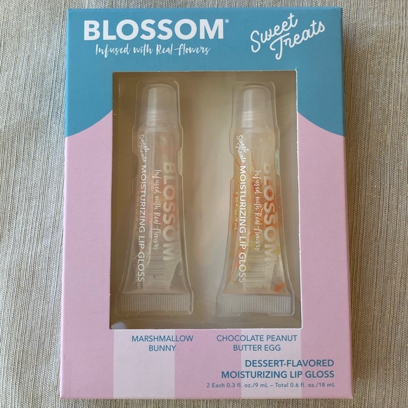 Blossom Lip Gloss - Picture 1 of 3